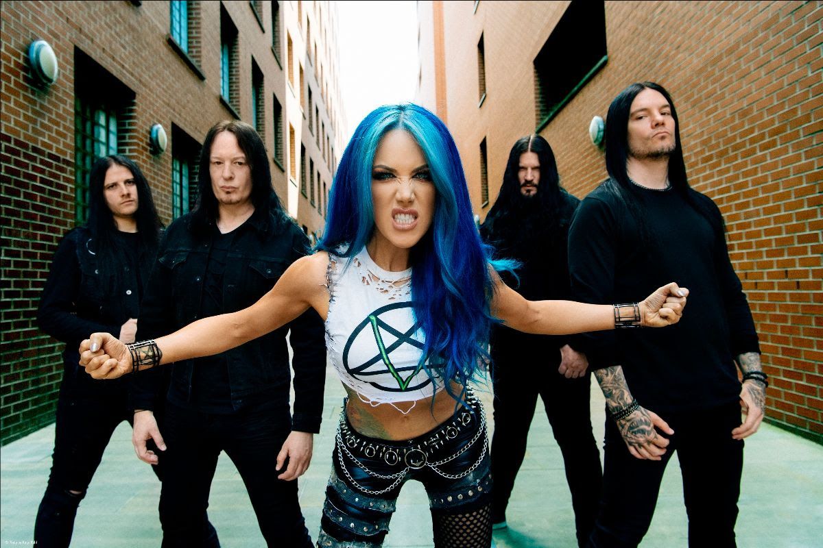 Arch Enemy Band 2