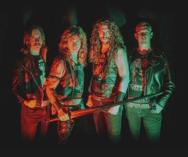 Band LineUp