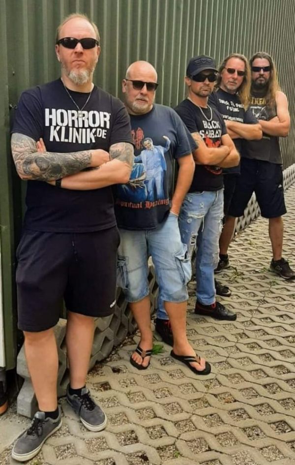 Band LineUp
