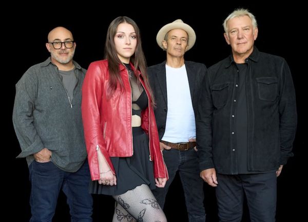 Band LineUp