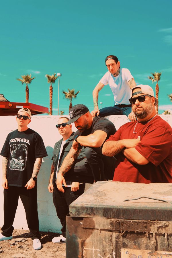 Band LineUp
