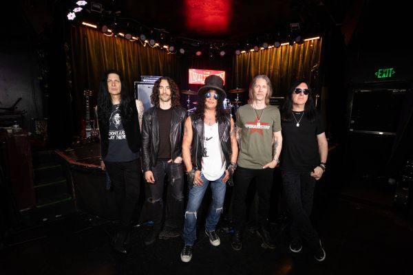 Band LineUp