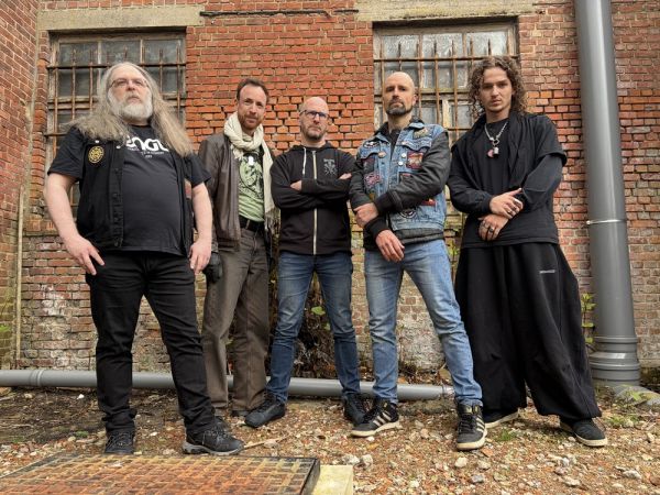 Band LineUp