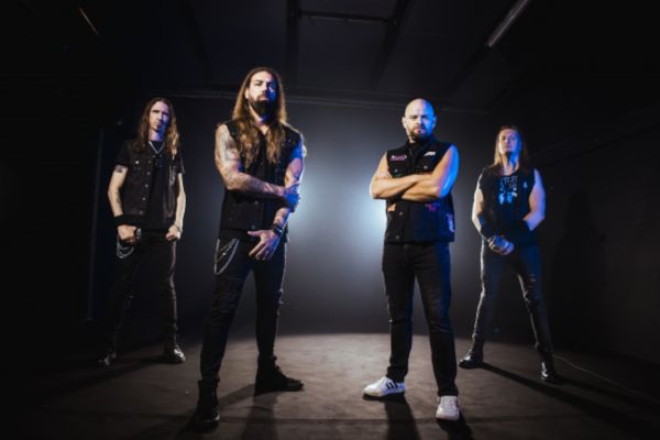 Band LineUp