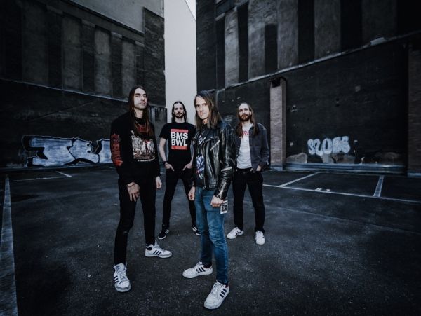 Band LineUp